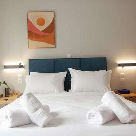 Patio Apartment Near Metro & Acropolis Athens Luaran gambar