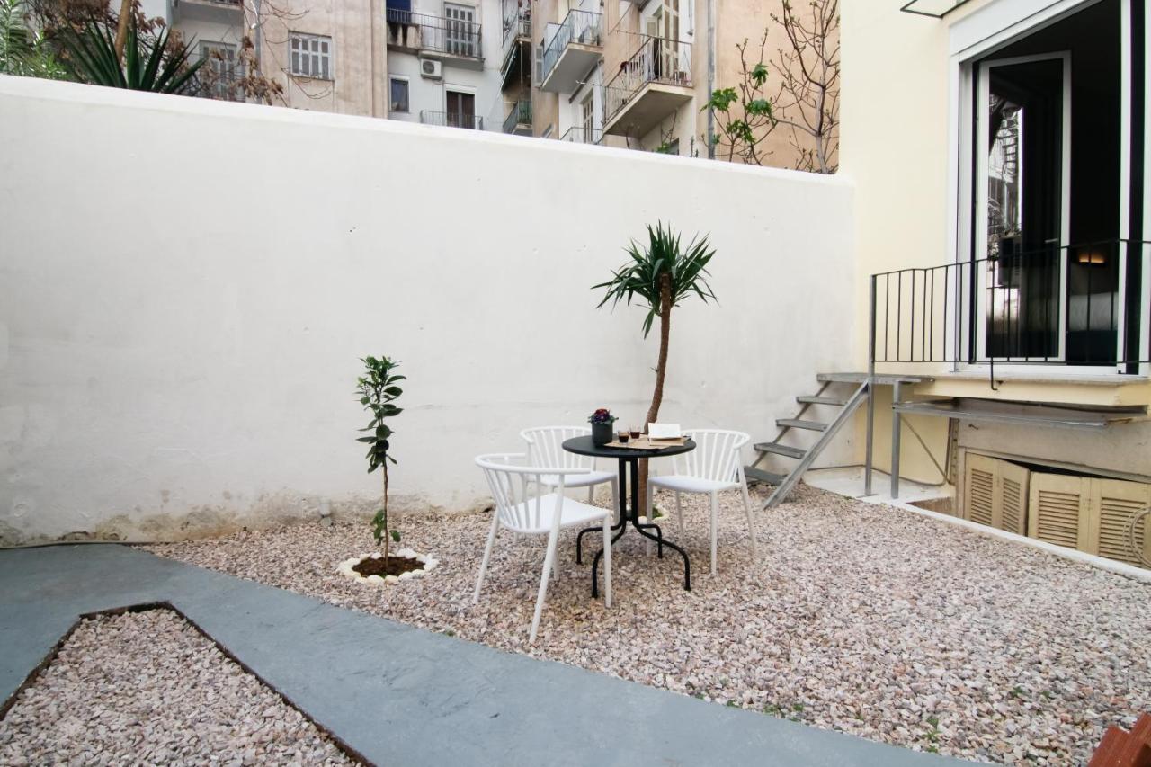 Patio Apartment Near Metro & Acropolis Athens Luaran gambar